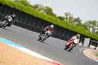 Vintage-motorcycle-club;eventdigitalimages;mallory-park;mallory-park-trackday-photographs;no-limits-trackdays;peter-wileman-photography;trackday-digital-images;trackday-photos;vmcc-festival-1000-bikes-photographs